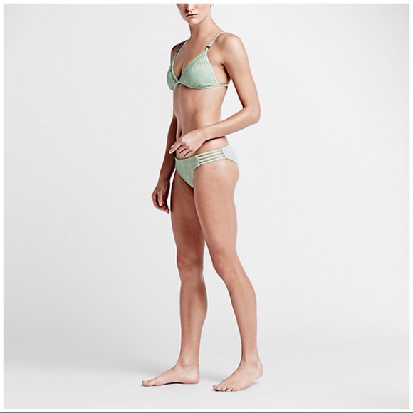 ☀️Hurley swim bikini bottom - Picture 2 of 8